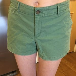 GAP green shorts